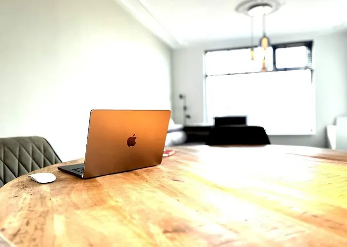 Gogh Duplex Eindhoven-nuenen נונאן